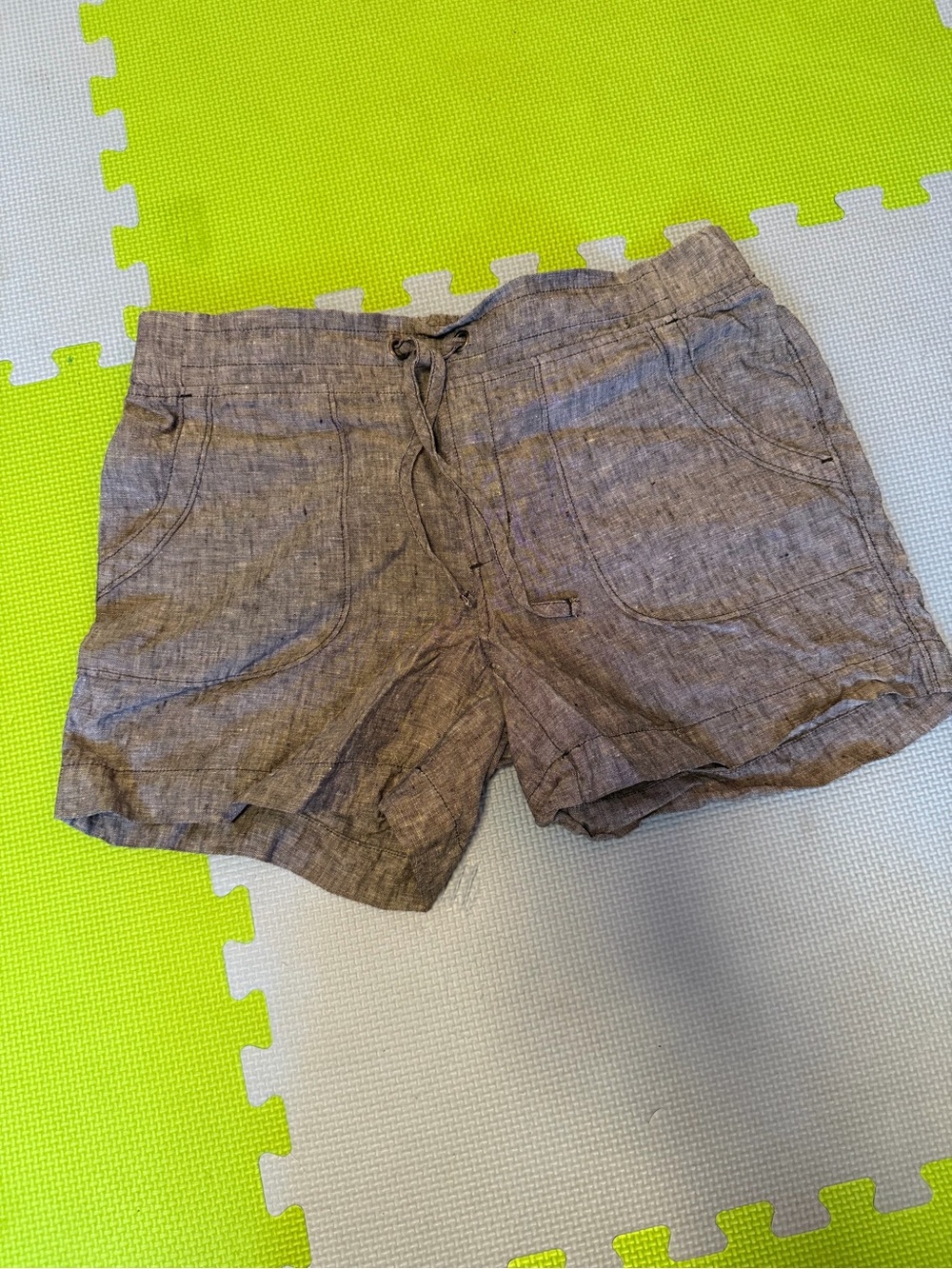 Athleta grey linen drawstring shorts